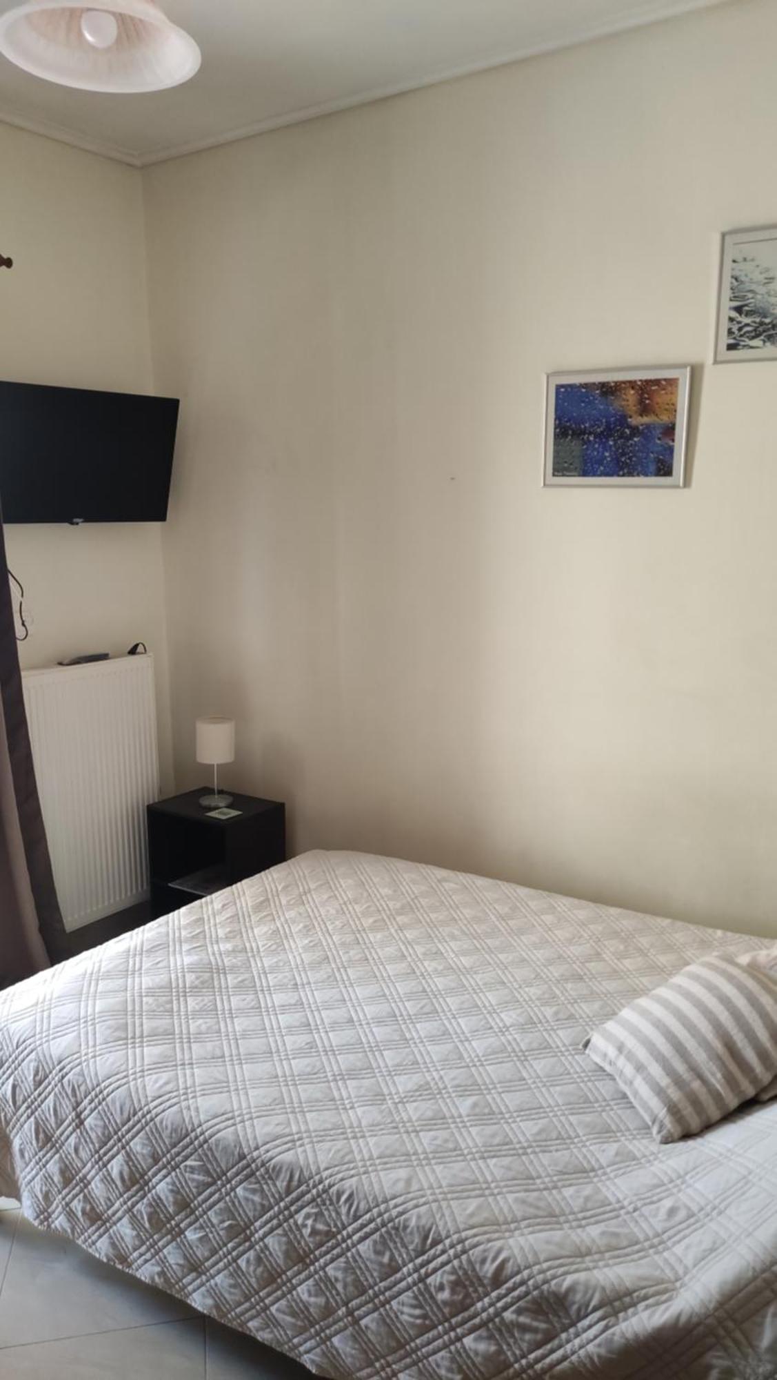 Ampolias Rooms Messolonghi Mesolóngion المظهر الخارجي الصورة